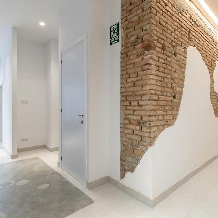Comfortable Room Close To City Centre Valência Exterior foto