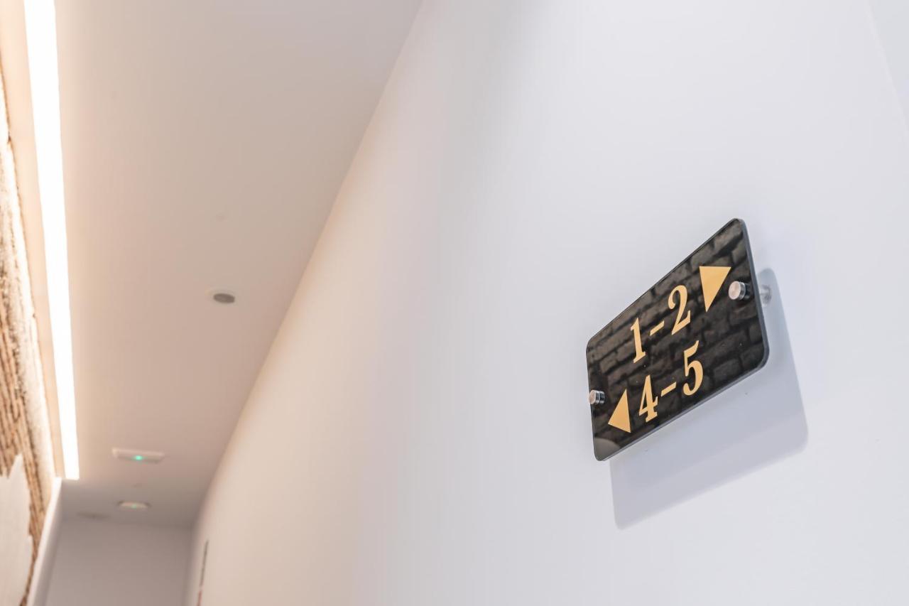 Comfortable Room Close To City Centre Valência Exterior foto